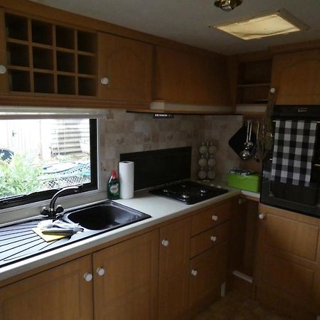 Mobilheim Monika Apartment Hohenferchesar ภายนอก รูปภาพ