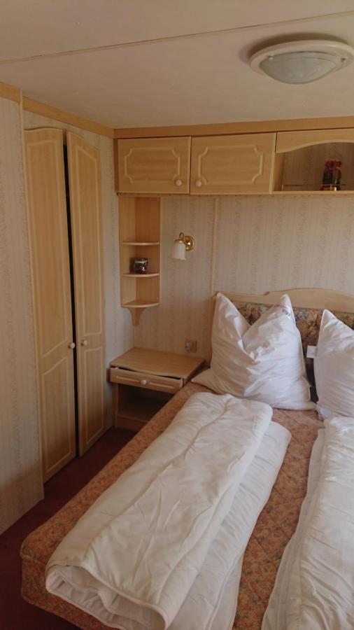Mobilheim Monika Apartment Hohenferchesar ภายนอก รูปภาพ